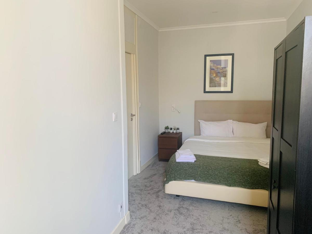 Sao Lazaro Bhuiyan Family Host Hotel Lisboa Екстериор снимка