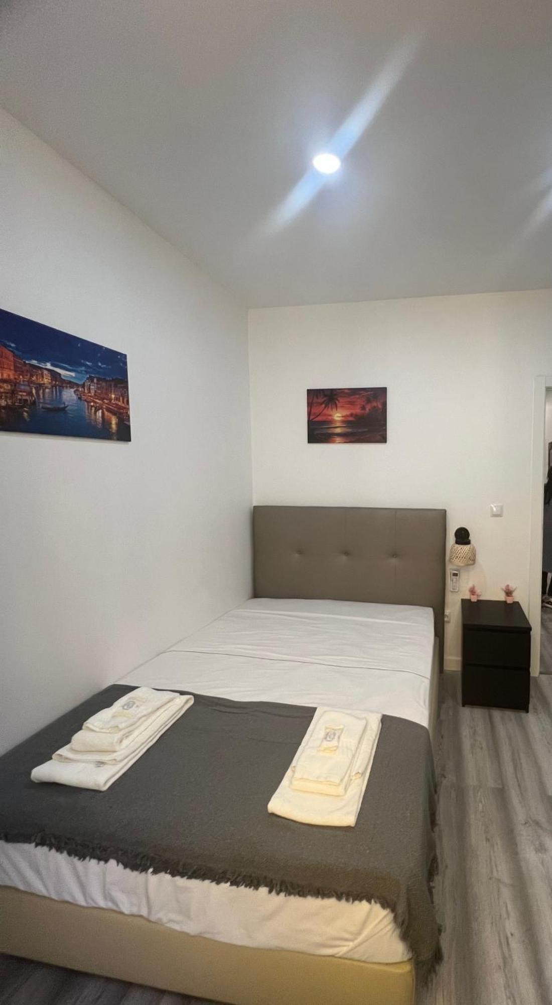 Sao Lazaro Bhuiyan Family Host Hotel Lisboa Екстериор снимка